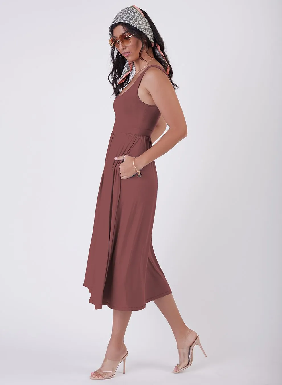 Banded Waist Knit Midi Dress