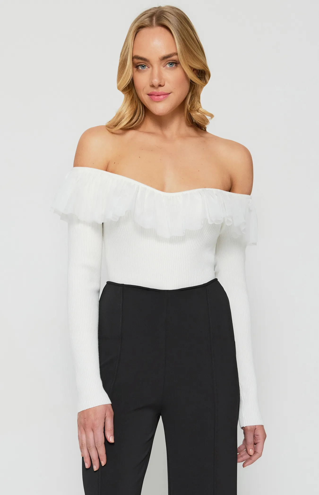 Contrast Mesh Frill Neckline Knit Top (WKN540)